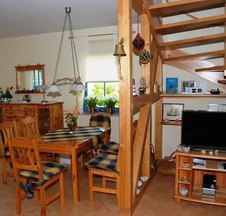 Hagebutte Am Schwarzen Busch